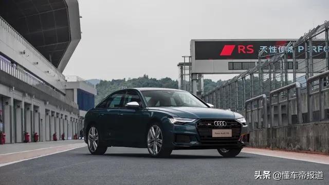 奧迪最新款車型2016圖片_奧迪最新款車型2016_奧迪2022年新款車型a8