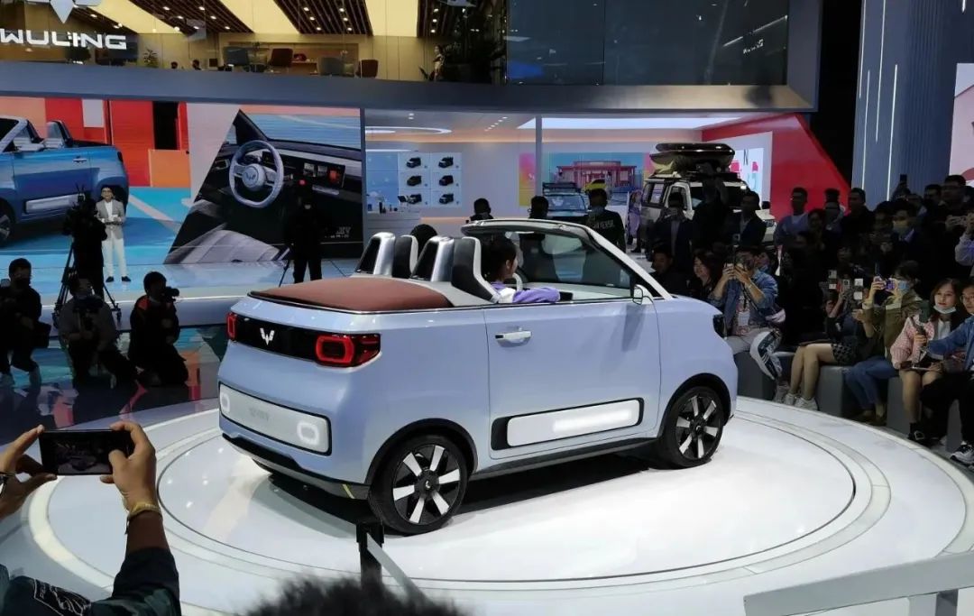 宏光MINI EV CABRIO敞篷版電動車