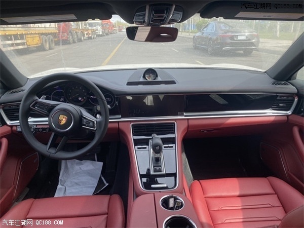 2022款保時(shí)捷Panamera?4 2.9T現(xiàn)車(chē)評(píng)測(cè)