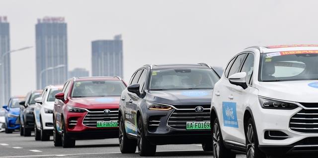 2017長(zhǎng)安最新款轎車_長(zhǎng)安2022新款車轎車_一汽轎車新款是什么車