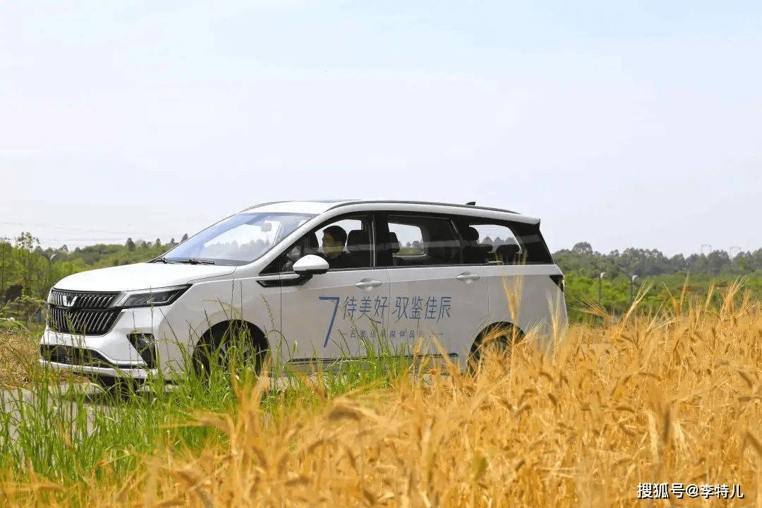 全國白酒銷量排行_全國護(hù)膚品銷量排行_全國汽車銷量排行榜第一