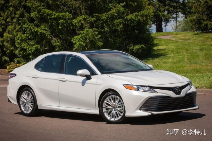 2022上半年豪華車銷量_豪華品牌汽車銷量8月_十款銷量冷門豪華車型