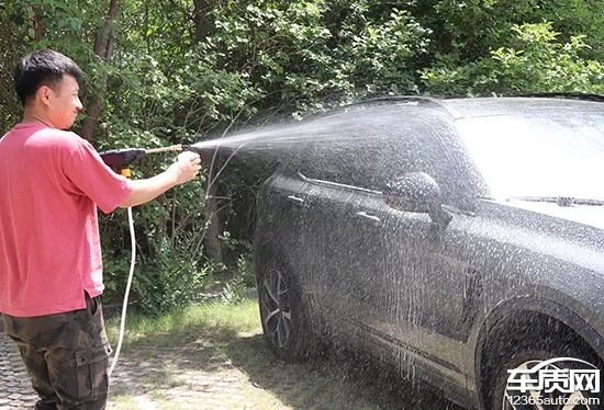 洗車水泵是12v好還是220v好_12v洗車機(jī)哪種好_12v高壓洗車水槍報(bào)價(jià)