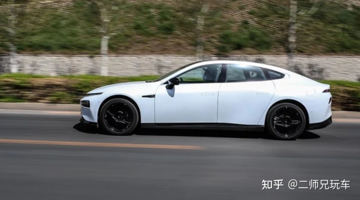 比亞迪車型及報價_比亞迪混合動力車型要充電嗎_比亞迪漢2022新車型