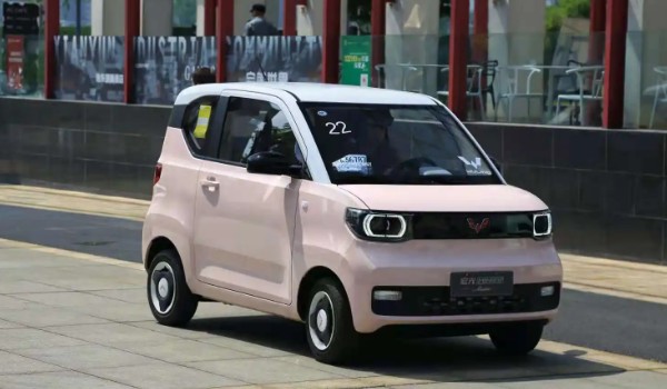 五菱宏光新能源汽車2022款價(jià)格 五菱宏光新能源3萬一臺