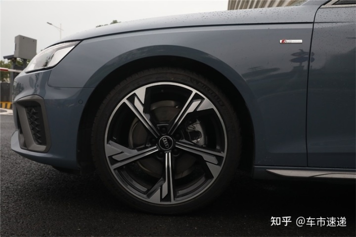 奧迪最新款車型2016圖片_奧迪2022年新款車型a4_新款?yuàn)W迪新款suv車型