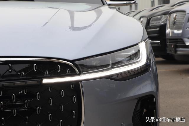 神州專車公務(wù)轎車車型_一汽轎車各品牌車型_2022十大暢銷車型轎車