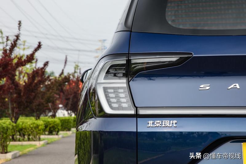 現(xiàn)代新款車型上市2022suv_奔馳新款車型2020上市最新款價(jià)格_豐田7座suv即將上市車型