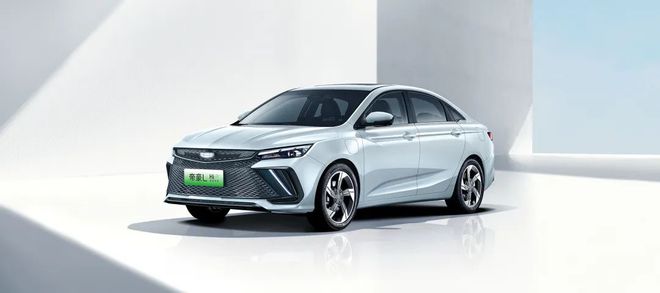 比亞迪秦2022新車型_秦戰(zhàn)列國之比亞迪秦直線加速擂臺賽_比亞迪車型