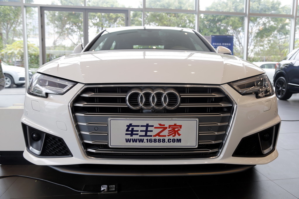 奧迪新款車型_奧迪2022年新款車型對開門價格_奧迪最新款車型2016圖片