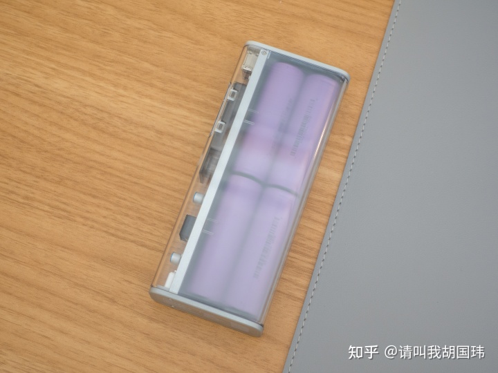 2014充電寶(移動電源)品牌銷量排行榜_移動充電寶怎么充電_渦輪移動充電寶制作