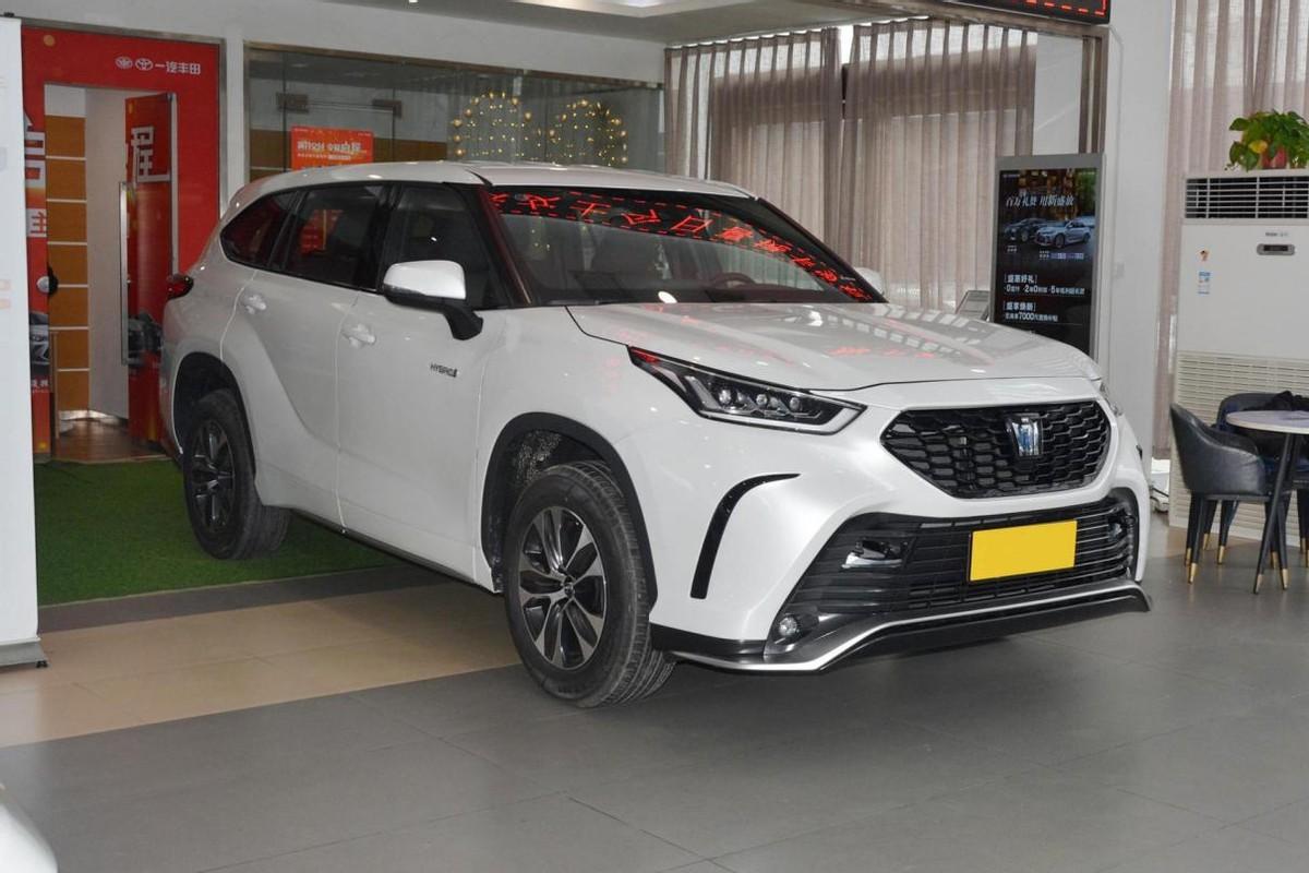 皇冠陸放suv2022全新款價(jià)格七座（27.58萬(wàn)起，標(biāo)配混合動(dòng)力）