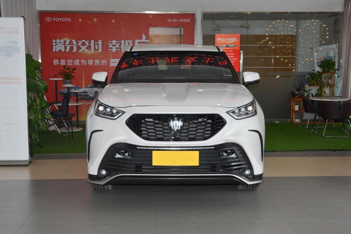 皇冠陸放suv2022全新款價(jià)格七座（27.58萬(wàn)起，標(biāo)配混合動(dòng)力）