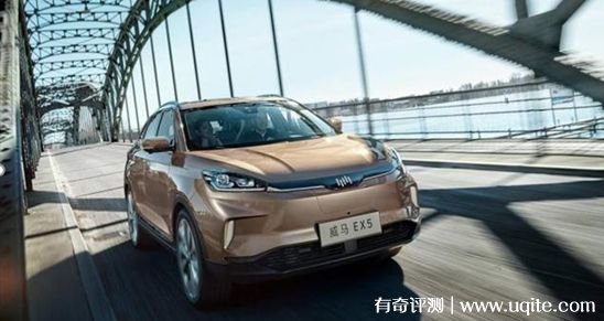 奔馳轎車車型_尼桑轎車10萬以下車型_2022十大暢銷車型轎車