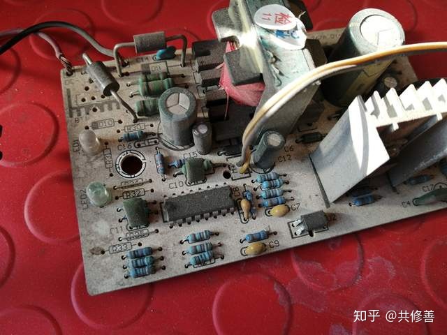 電動(dòng)車充電器換小功率_小白熊電動(dòng)吸乳器_平衡車充電2小時(shí)就滿了