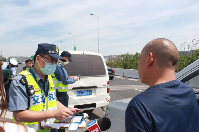 什么車(chē)最適合做貨拉拉_交警會(huì)查貨拉拉的車(chē)嗎_貨拉拉什么車(chē)生意多