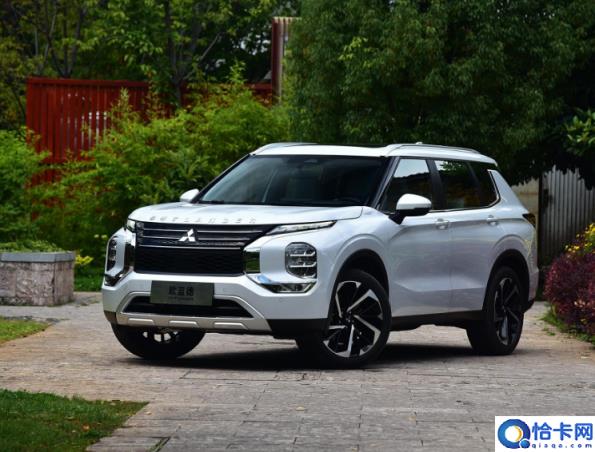 20萬左右買轎車還是suv_二十萬的國(guó)產(chǎn)suv_10萬左右買suv什么車好