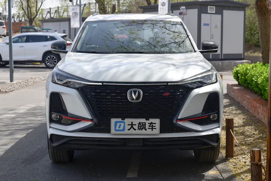 一汽豐田suv車型大全10萬(wàn)一15萬(wàn)_豐田一汽車型大全豐田suv_豐田一汽車型大全圖片